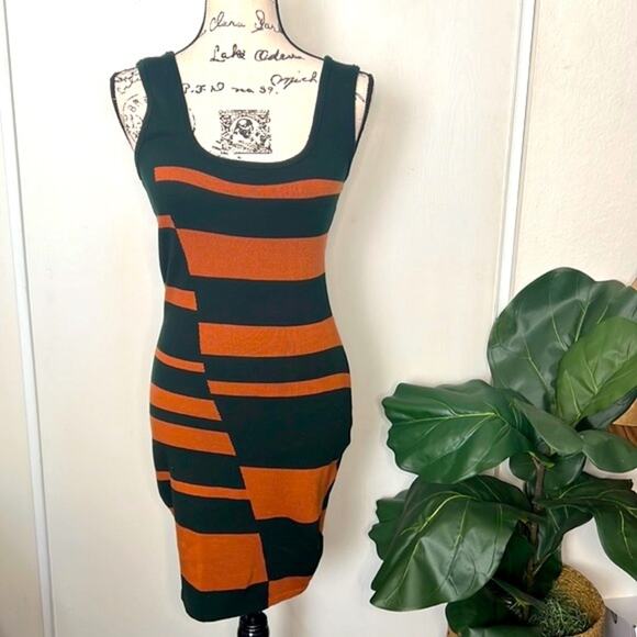 Fashion Nova Knit Mini Dress Size Large - Picture 1 of 5